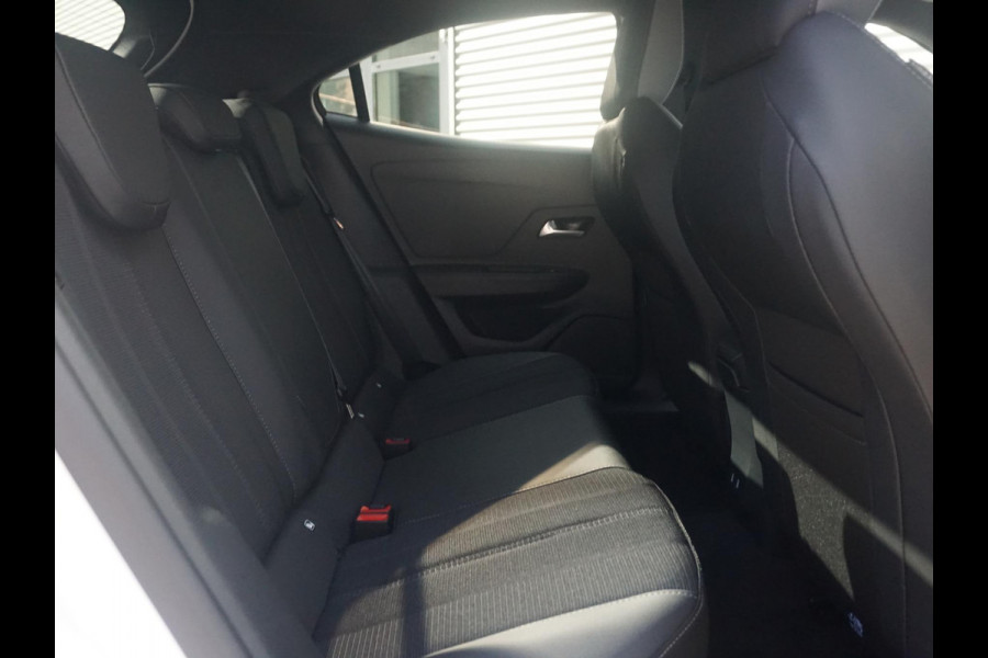 Opel Mokka 1.2 Turbo Hybrid GS Opel Mokka 1.2 Turbo Hybrid GS