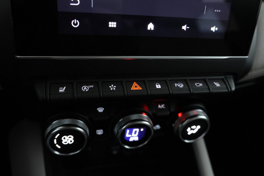 Renault Captur 1.3 TCe 155 Initiale Paris Automaat, Panorama, Volleder Renault Captur 1.3 TCe 155 Initiale Paris Automaat, Panorama, Volleder
