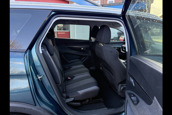 Peugeot 5008 1.2 PureTech | 130 PK | Blue Lease Executive | Navigatie | Climate Control | Trekhaak | Peugeot 5008 1.2 PureTech | 130 PK | Blue Lease Executive | Navigatie | Climate Control | Trekhaak |