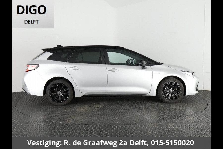 Toyota Corolla Touring Sports 1.8 Hybrid First Edition Bi-Tone | 1e eigenaar | Navigatie | Camera |