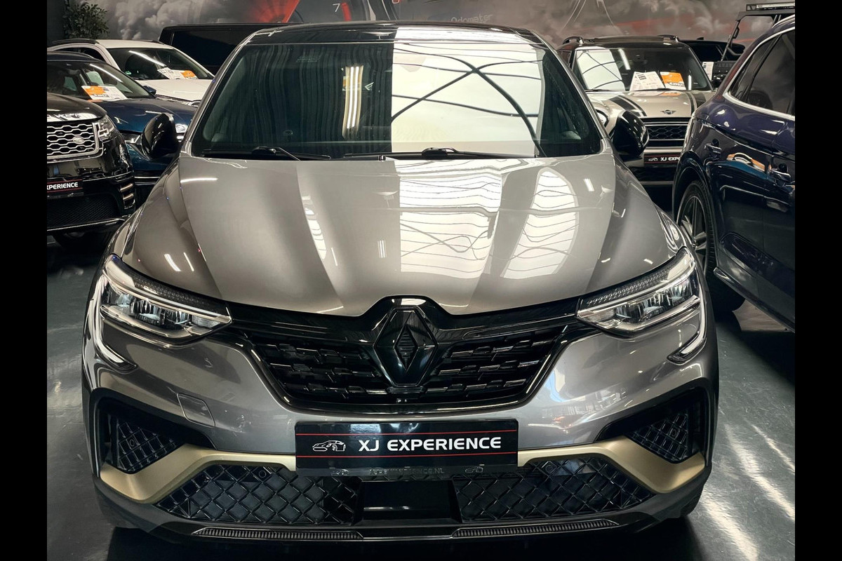 Renault Arkana 1.6 E-Tech hybrid 145 Engineered Incl.BTW PANO NAVI LEER CARPLAY CAMERA BOMVOL! Renault Arkana 1.6 E-Tech hybrid 145 Engineered Incl.BTW PANO NAVI LEER CARPLAY CAMERA BOMVOL!