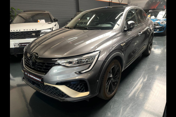 Renault Arkana 1.6 E-Tech hybrid 145 Engineered Incl.BTW PANO NAVI LEER CARPLAY CAMERA BOMVOL!