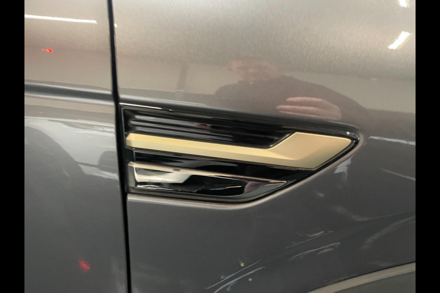Renault Arkana 1.6 E-Tech hybrid 145 Engineered Incl.BTW PANO NAVI LEER CARPLAY CAMERA BOMVOL!