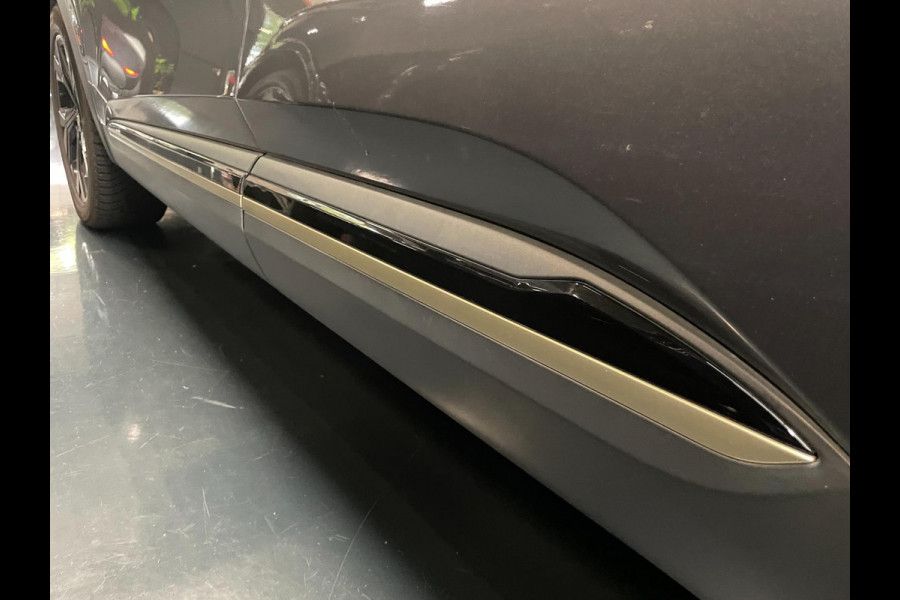 Renault Arkana 1.6 E-Tech hybrid 145 Engineered Incl.BTW PANO NAVI LEER CARPLAY CAMERA BOMVOL!