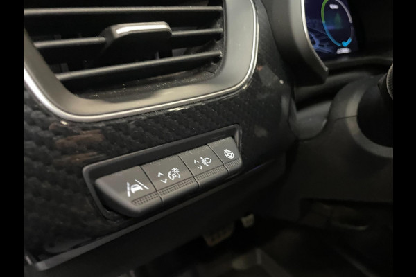 Renault Arkana 1.6 E-Tech hybrid 145 Engineered Incl.BTW PANO NAVI LEER CARPLAY CAMERA BOMVOL!