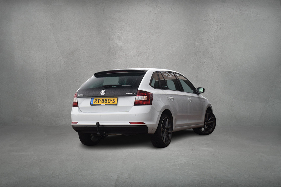 Škoda Rapid Spaceback 1.0 TSI Greentech Drive | Trekhaak | Pano | Stoelverw. | Climate Škoda Rapid Spaceback 1.0 TSI Greentech Drive | Trekhaak | Pano | Stoelverw. | Climate