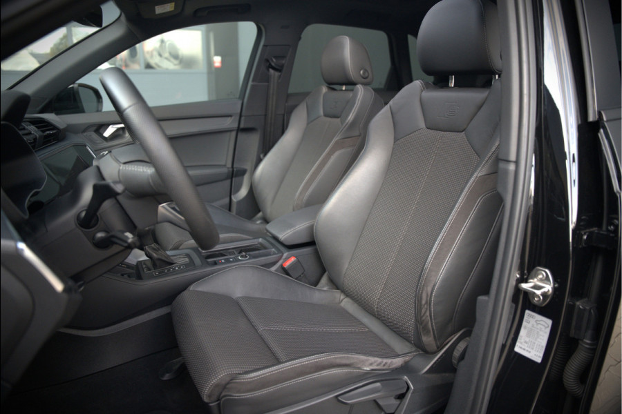 Audi Q3 40 TFSI quattro S Line Pro Line S | 190 PK | Panoramadak | Matrix Led | Stoelverwarming | Leer | Dodehoekdetectie | Automaat | BTW | Black Edition | Cruise Control | Virtual | Navigatie | Dealer Onderhouden | Audi Q3 40 TFSI quattro S Line Pro Line S | 190 PK | Panoramadak | Matrix Led | Stoelverwarming | Leer | Dodehoekdetectie | Automaat | BTW | Black Edition | Cruise Control | Virtual | Navigatie | Dealer Onderhouden |