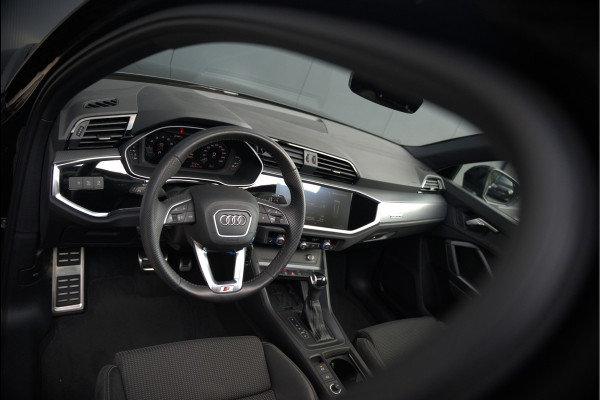 Audi Q3 40 TFSI quattro S Line Pro Line S | 190 PK | Panoramadak | Matrix Led | Stoelverwarming | Leer | Dodehoekdetectie | Automaat | BTW | Black Edition | Cruise Control | Virtual | Navigatie | Dealer Onderhouden | Audi Q3 40 TFSI quattro S Line Pro Line S | 190 PK | Panoramadak | Matrix Led | Stoelverwarming | Leer | Dodehoekdetectie | Automaat | BTW | Black Edition | Cruise Control | Virtual | Navigatie | Dealer Onderhouden |