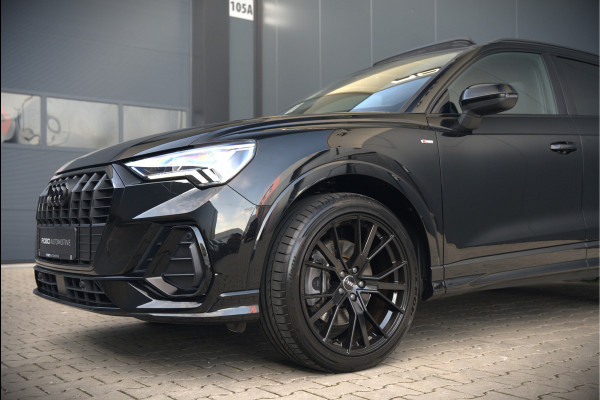 Audi Q3 40 TFSI quattro S Line Pro Line S | 190 PK | Panoramadak | Matrix Led | Stoelverwarming | Leer | Dodehoekdetectie | Automaat | BTW | Black Edition | Cruise Control | Virtual | Navigatie | Dealer Onderhouden | Audi Q3 40 TFSI quattro S Line Pro Line S | 190 PK | Panoramadak | Matrix Led | Stoelverwarming | Leer | Dodehoekdetectie | Automaat | BTW | Black Edition | Cruise Control | Virtual | Navigatie | Dealer Onderhouden |