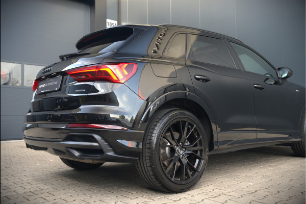 Audi Q3 40 TFSI quattro S Line Pro Line S | 190 PK | Panoramadak | Matrix Led | Stoelverwarming | Leer | Dodehoekdetectie | Automaat | BTW | Black Edition | Cruise Control | Virtual | Navigatie | Dealer Onderhouden | Audi Q3 40 TFSI quattro S Line Pro Line S | 190 PK | Panoramadak | Matrix Led | Stoelverwarming | Leer | Dodehoekdetectie | Automaat | BTW | Black Edition | Cruise Control | Virtual | Navigatie | Dealer Onderhouden |
