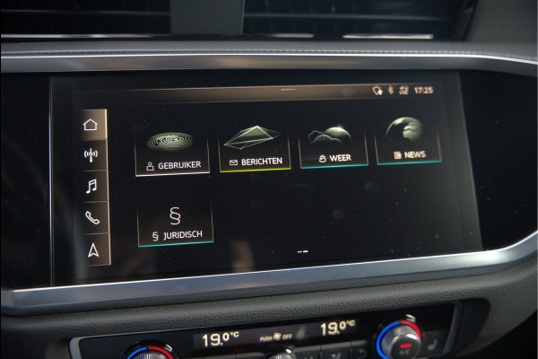 Audi Q3 40 TFSI quattro S Line Pro Line S | 190 PK | Panoramadak | Matrix Led | Stoelverwarming | Leer | Dodehoekdetectie | Automaat | BTW | Black Edition | Cruise Control | Virtual | Navigatie | Dealer Onderhouden | Audi Q3 40 TFSI quattro S Line Pro Line S | 190 PK | Panoramadak | Matrix Led | Stoelverwarming | Leer | Dodehoekdetectie | Automaat | BTW | Black Edition | Cruise Control | Virtual | Navigatie | Dealer Onderhouden |