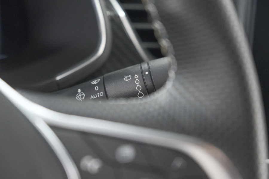 Renault Arkana 1.6 E-Tech hybrid 145 E-Tech Engineered | Camera | Adaptieve Cruise Control | Dodehoekdetectie