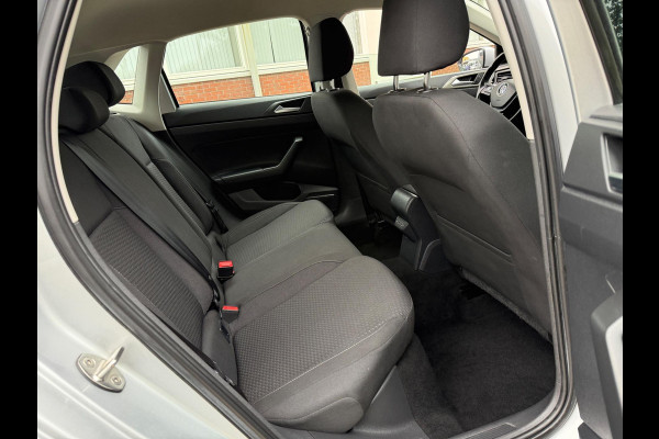 Volkswagen Polo 1.0 TSI COMFORTLINE 2019 ACC ADAPTIVE NAP NAVI CARPLAY Volkswagen Polo 1.0 TSI COMFORTLINE 2019 ACC ADAPTIVE NAP NAVI CARPLAY