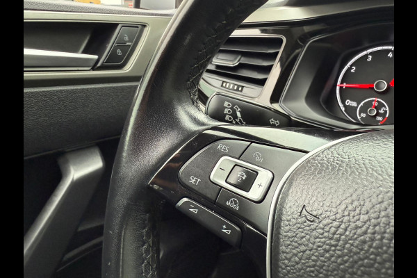 Volkswagen Polo 1.0 TSI COMFORTLINE 2019 ACC ADAPTIVE NAP NAVI CARPLAY Volkswagen Polo 1.0 TSI COMFORTLINE 2019 ACC ADAPTIVE NAP NAVI CARPLAY