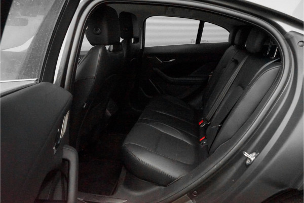 Jaguar I-PACE EV400 S 90 kWh CarPlay Leder Camera Jaguar I-PACE EV400 S 90 kWh CarPlay Leder Camera