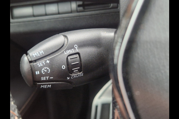 Peugeot 3008 1.2 PureTech GT Line CLIMA / DODEHOEK / ELEKT. ACHTERKLEP / DEALER 0NDER.
