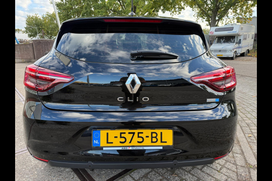 Renault Clio 1.6 E-Tech Hybrid 2021 140 163PK AUTOMAAT ZEN EDITION NAP 1-EIG