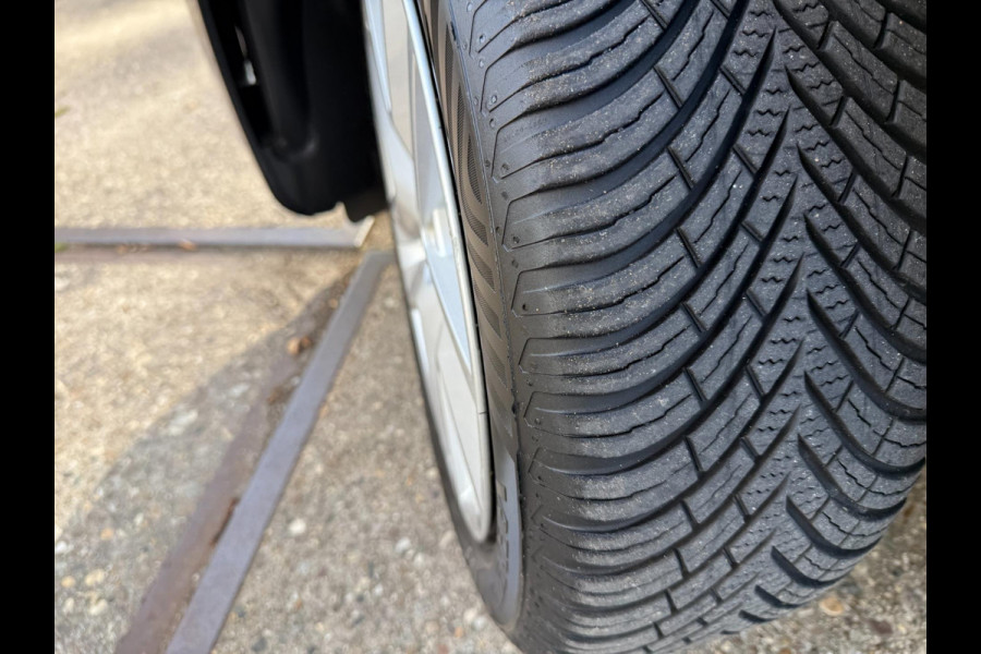 Renault Clio 1.6 E-Tech Hybrid 2021 140 163PK AUTOMAAT ZEN EDITION NAP 1-EIG