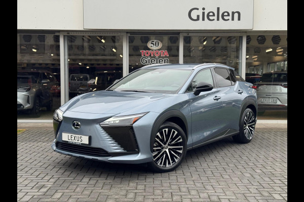 Lexus RZ 450e 313PK AWD Executive Line | Eerste eigenaar, Leer, Stoelverwarming, Dodehoekherkenning, Parkeersensoren, Groot scherm