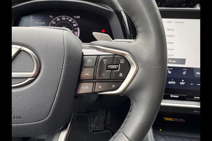 Lexus RZ 450e 313PK AWD Executive Line | Eerste eigenaar, Leer, Stoelverwarming, Dodehoekherkenning, Parkeersensoren, Groot scherm