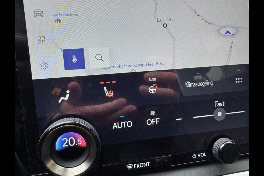 Lexus RZ 450e 313PK AWD Executive Line | Eerste eigenaar, Leer, Stoelverwarming, Dodehoekherkenning, Parkeersensoren, Groot scherm