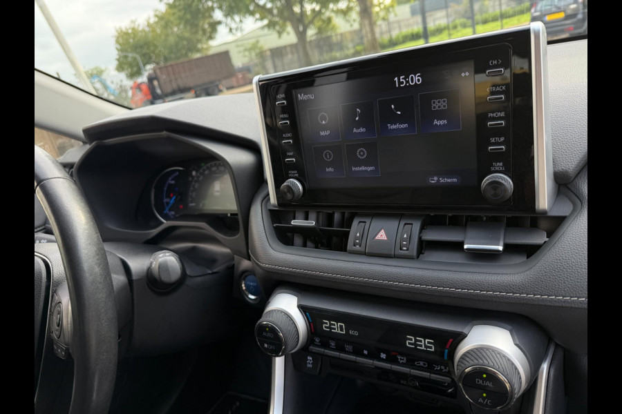 Toyota RAV4 2.5 Hybrid DYNAMIC SPORT 2020 LEDER ACC NAVI LED LUXE 12MND GARANTIE Toyota RAV4 2.5 Hybrid DYNAMIC SPORT 2020 LEDER ACC NAVI LED LUXE 12MND GARANTIE