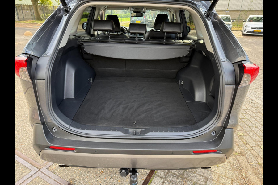 Toyota RAV4 2.5 Hybrid DYNAMIC SPORT 2020 LEDER ACC NAVI LED LUXE 12MND GARANTIE Toyota RAV4 2.5 Hybrid DYNAMIC SPORT 2020 LEDER ACC NAVI LED LUXE 12MND GARANTIE