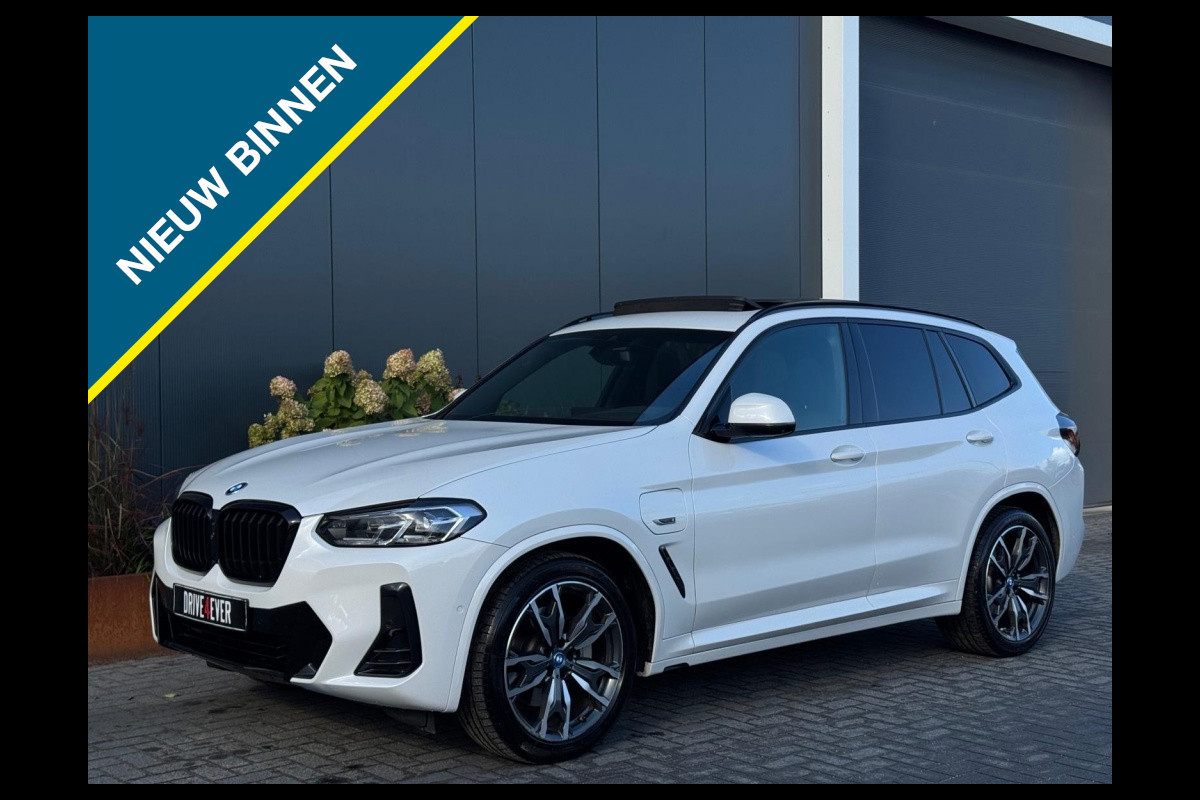 BMW X3 xDrive30e M PACK M2023 PANO CLIMATE NAVI CAMERA SPORTVELGEN BMW X3 xDrive30e M PACK M2023 PANO CLIMATE NAVI CAMERA SPORTVELGEN