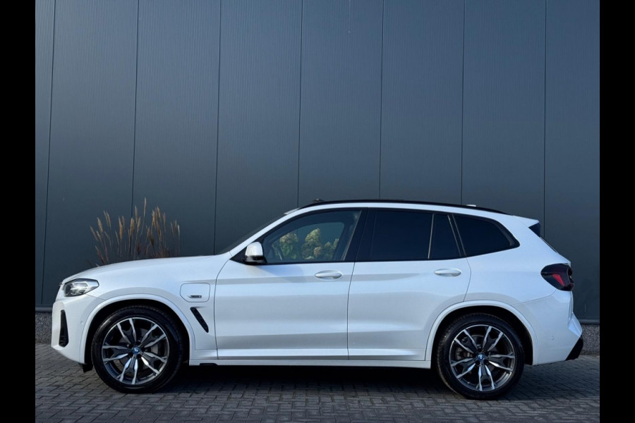 BMW X3 xDrive30e M PACK M2023 PANO CLIMATE NAVI CAMERA SPORTVELGEN BMW X3 xDrive30e M PACK M2023 PANO CLIMATE NAVI CAMERA SPORTVELGEN