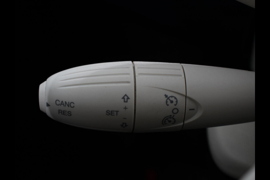 Fiat 500C 1.2 Lounge Automaat | Cruise Control | Parkeersensoren Achter | Climate Control | Elektrische Ramen | Lichtmetalen velgen | Display