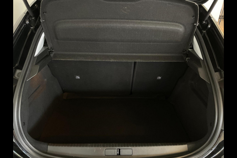 Opel Corsa 1.2 Edition AIRCO CRUISE BLUETOOTH APPLE CARPLAY MULTI STUUR FRONT ASSIST CENT VERG 16INCH VELGEN 5DEURS NIEUWSTAAT Opel Corsa 1.2 Edition AIRCO CRUISE BLUETOOTH APPLE CARPLAY MULTI STUUR FRONT ASSIST CENT VERG 16INCH VELGEN 5DEURS NIEUWSTAAT