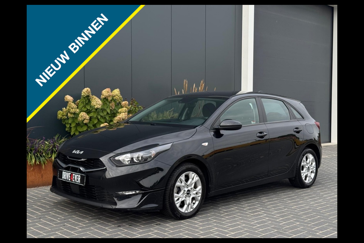 Kia Ceed 1.0 T-GDi DynamicL. 2023 NAVI CR CONTROL CAMERA STOEL-STUURVERWA Kia Ceed 1.0 T-GDi DynamicL. 2023 NAVI CR CONTROL CAMERA STOEL-STUURVERWA