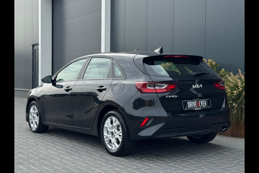 Kia Ceed 1.0 T-GDi DynamicL. 2023 NAVI CR CONTROL CAMERA STOEL-STUURVERWA Kia Ceed 1.0 T-GDi DynamicL. 2023 NAVI CR CONTROL CAMERA STOEL-STUURVERWA