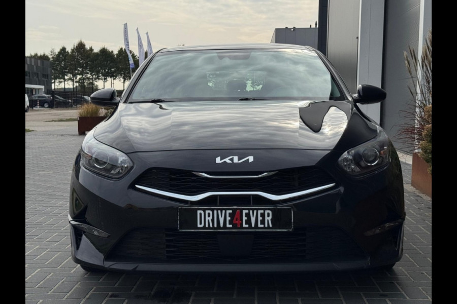 Kia Ceed 1.0 T-GDi DynamicL. 2023 NAVI CR CONTROL CAMERA STOEL-STUURVERWA Kia Ceed 1.0 T-GDi DynamicL. 2023 NAVI CR CONTROL CAMERA STOEL-STUURVERWA