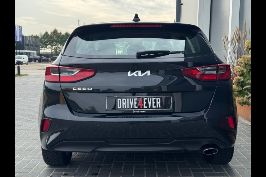 Kia Ceed 1.0 T-GDi DynamicL. 2023 NAVI CR CONTROL CAMERA STOEL-STUURVERWA Kia Ceed 1.0 T-GDi DynamicL. 2023 NAVI CR CONTROL CAMERA STOEL-STUURVERWA