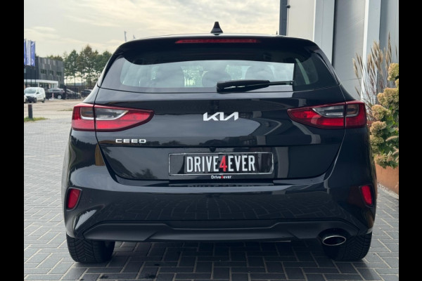 Kia Ceed 1.0 T-GDi DynamicL. 2023 NAVI CR CONTROL CAMERA STOEL-STUURVERWA Kia Ceed 1.0 T-GDi DynamicL. 2023 NAVI CR CONTROL CAMERA STOEL-STUURVERWA