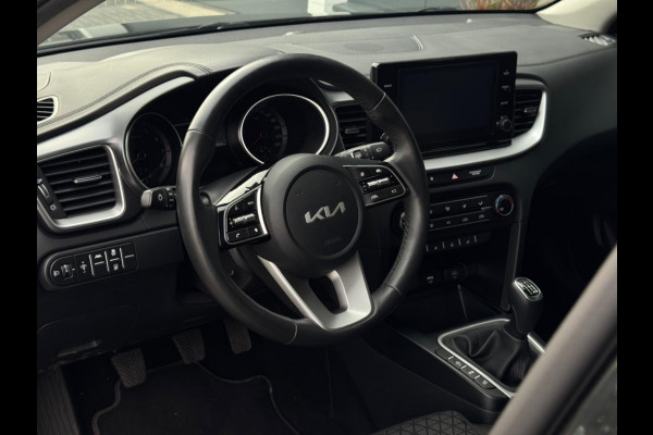 Kia Ceed 1.0 T-GDi DynamicL. 2023 NAVI CR CONTROL CAMERA STOEL-STUURVERWA Kia Ceed 1.0 T-GDi DynamicL. 2023 NAVI CR CONTROL CAMERA STOEL-STUURVERWA
