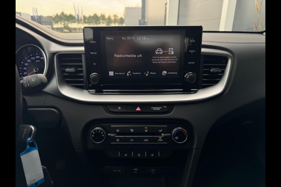 Kia Ceed 1.0 T-GDi DynamicL. 2023 NAVI CR CONTROL CAMERA STOEL-STUURVERWA Kia Ceed 1.0 T-GDi DynamicL. 2023 NAVI CR CONTROL CAMERA STOEL-STUURVERWA