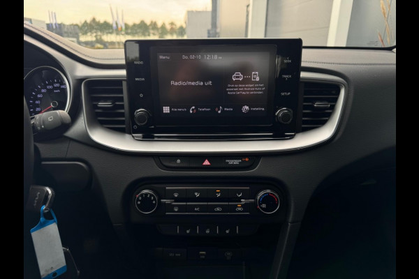 Kia Ceed 1.0 T-GDi DynamicL. 2023 NAVI CR CONTROL CAMERA STOEL-STUURVERWA Kia Ceed 1.0 T-GDi DynamicL. 2023 NAVI CR CONTROL CAMERA STOEL-STUURVERWA