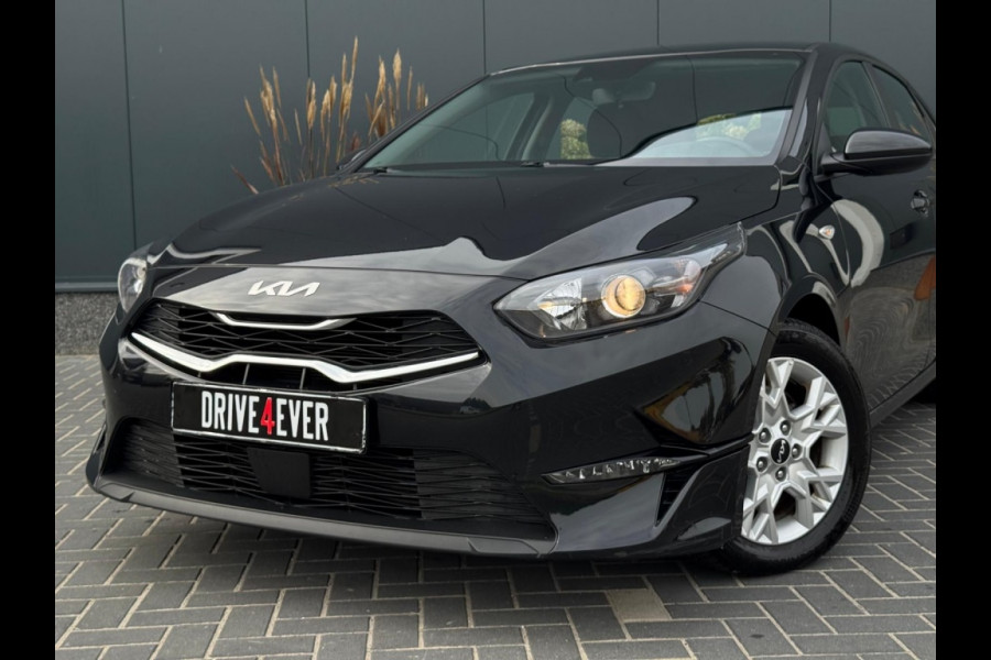 Kia Ceed 1.0 T-GDi DynamicL. 2023 NAVI CR CONTROL CAMERA STOEL-STUURVERWA Kia Ceed 1.0 T-GDi DynamicL. 2023 NAVI CR CONTROL CAMERA STOEL-STUURVERWA