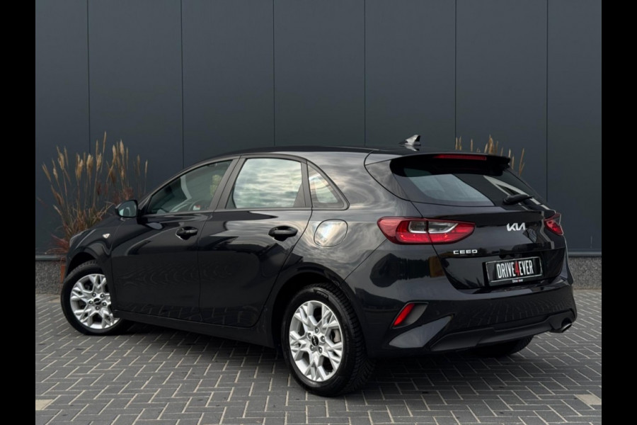 Kia Ceed 1.0 T-GDi DynamicL. 2023 NAVI CR CONTROL CAMERA STOEL-STUURVERWA Kia Ceed 1.0 T-GDi DynamicL. 2023 NAVI CR CONTROL CAMERA STOEL-STUURVERWA