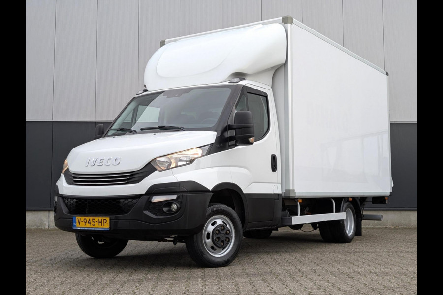 Iveco Daily 35C16 2.3 AUTOMAAT 8v DUBBELLUCHT BAKWAGEN MET LAADKLEP CLIMATE CRUISE TREKHAAK