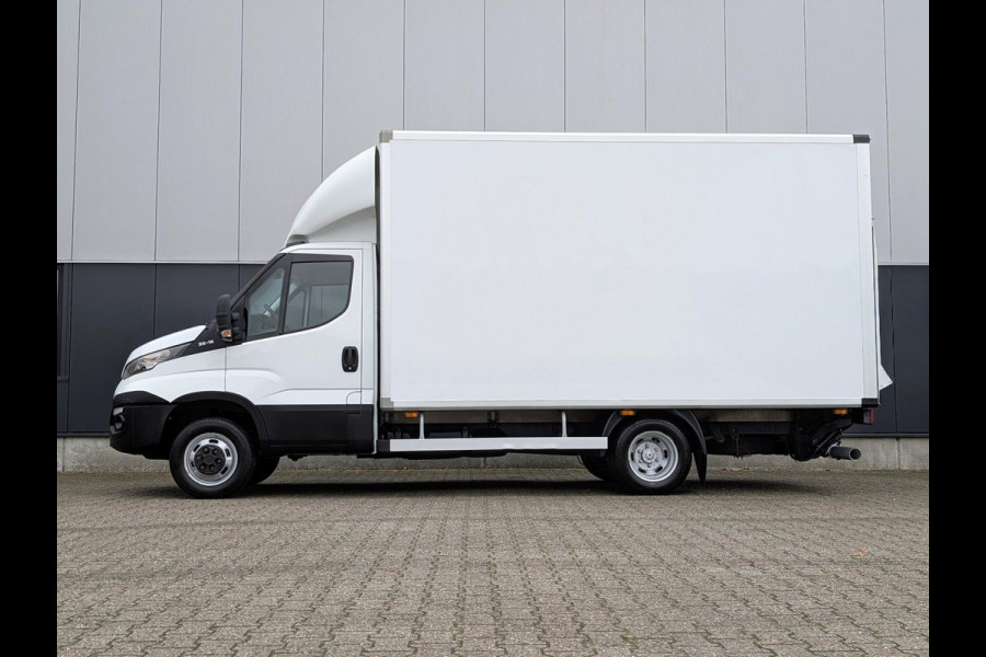 Iveco Daily 35C16 2.3 AUTOMAAT 8v DUBBELLUCHT BAKWAGEN MET LAADKLEP CLIMATE CRUISE TREKHAAK