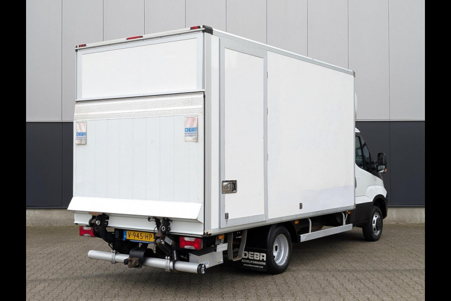 Iveco Daily 35C16 2.3 AUTOMAAT 8v DUBBELLUCHT BAKWAGEN MET LAADKLEP CLIMATE CRUISE TREKHAAK