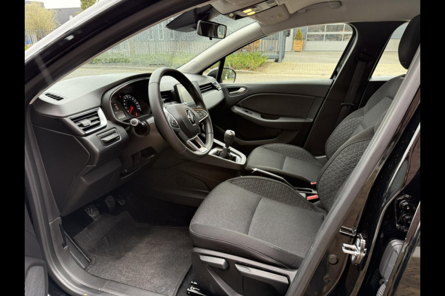 Renault Clio 1.0 TCe / Navigatie / Apple CarPlay - Android / 1e Eigenaar / ALL-Season banden / Cruise Control / PDC met optische w