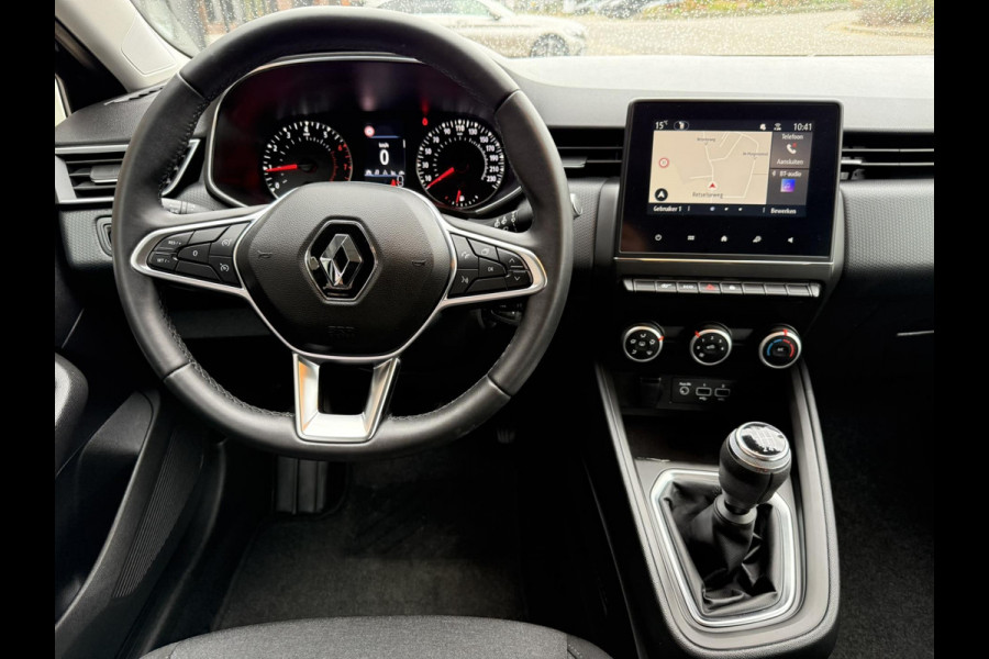 Renault Clio 1.0 TCe / Navigatie / Apple CarPlay - Android / 1e Eigenaar / ALL-Season banden / Cruise Control / PDC met optische w