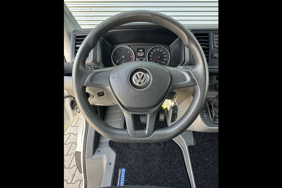 Volkswagen Crafter 35 2.0 TDI L4 EL Highline Bakwagen Automaat 180pk Volkswagen Crafter 35 2.0 TDI L4 EL Highline Bakwagen Automaat 180pk