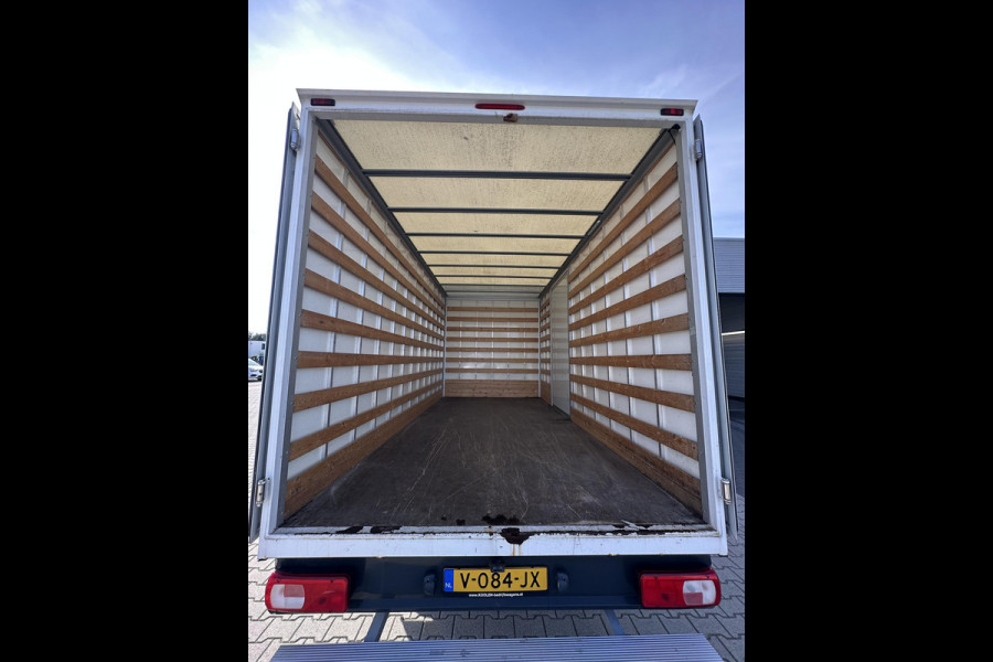 Volkswagen Crafter 35 2.0 TDI L4 EL Highline Bakwagen Automaat 180pk Volkswagen Crafter 35 2.0 TDI L4 EL Highline Bakwagen Automaat 180pk