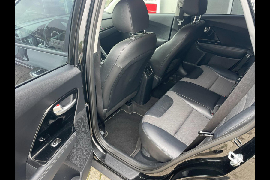 Kia Niro 1.6 GDi Hybrid DynamicLine Sport / Camera