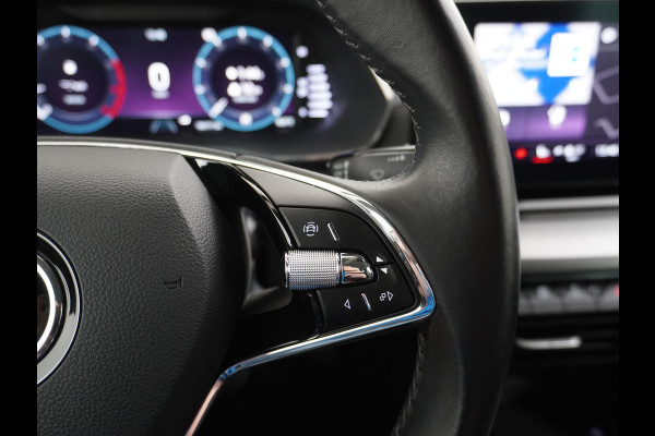 Škoda Octavia Combi T 111PK Apple Carplay Android Trekhaak Virtual Cockpit Elek.Achtreklep Pdc Navi Ecc Cruise Control Business Edition Stoel+Stuurverwarming Lmv Sunset DAB Led  Keyless 1e Eigenaar Origineel Nederlandse Auto 1300kg trekvermogen Škoda Octavia Combi T 111PK Apple Carplay Android Trekhaak Virtual Cockpit Elek.Achtreklep Pdc Navi Ecc Cruise Control Business Edition Stoel+Stuurverwarming Lmv Sunset DAB Led  Keyless 1e Eigenaar Origineel Nederlandse Auto 1300kg trekvermogen